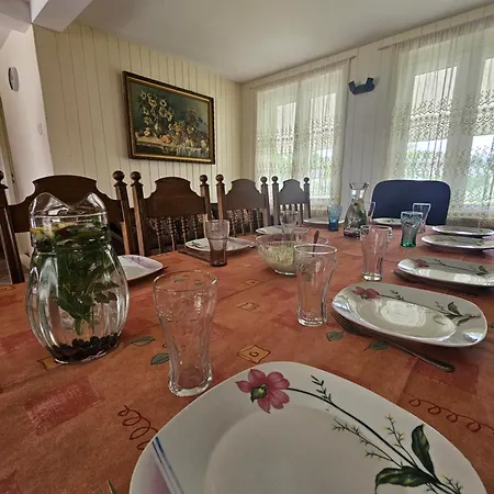 Holiday home Domek Nad Stawem Agroturystyka