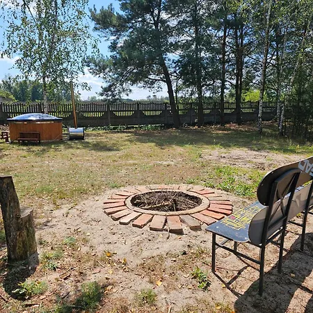 Holiday home Domek Nad Stawem Agroturystyka *